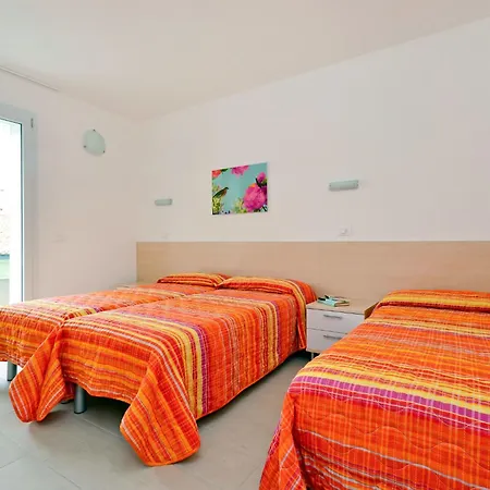 Fiore-4 By Interhome *